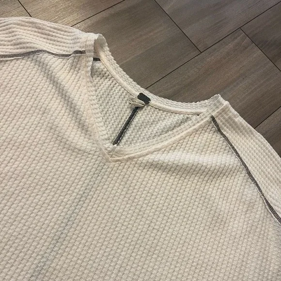 Free People We The Free Laguna V-Neck Thermal Top Cream Leopard Print XS - Picture 2 of 5